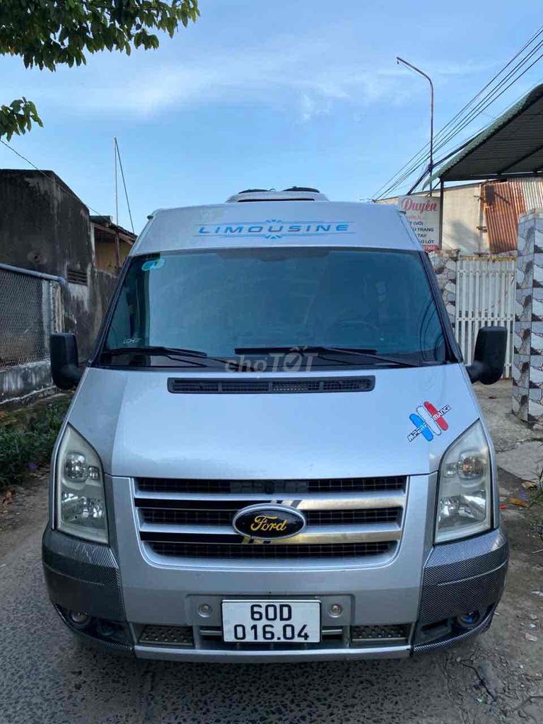 Ford Transit van 6 chỗ đời 2010