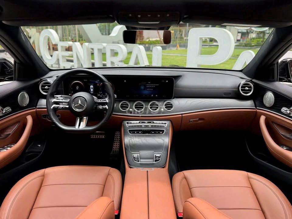 E300 AMG sx 2021 zin đẹp giá cực tốt. Mua bán Ô tô tại Quận 7 Tp Hồ Chí Minh được đăng bởi tuấn anh hình 2