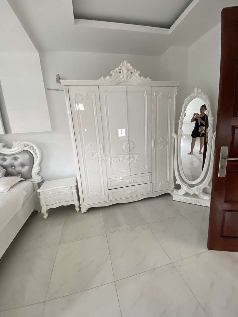 Cho thuê phòng dịch vụ, nội thất cao cấp. Khu an ninh. Tiện ích đủ. Cho thuê phòng trọ tại Huyện Bình Chánh Tp Hồ Chí Minh được đăng bởi Trọng Minh hình 2