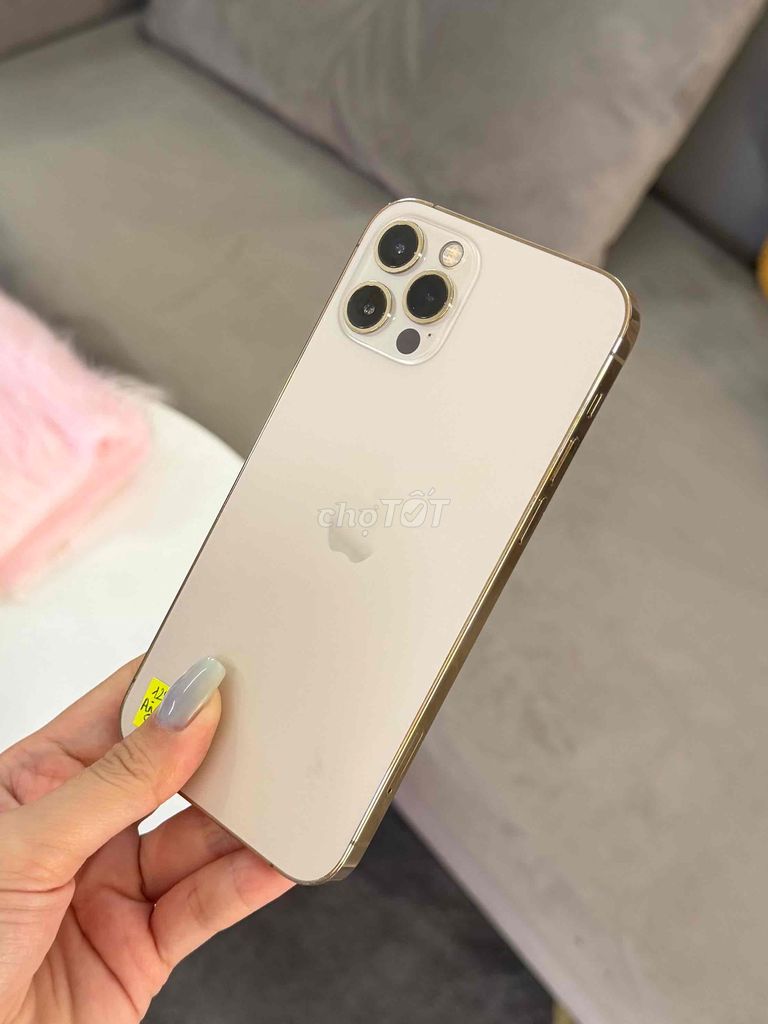 Apple iPhone 12 Pro Vàng Mỹ 99% 128GB Góp Nợ Xấu. Mua bán Điện thoại tại Quận 8 Tp Hồ Chí Minh được đăng bởi CA REM BÁN TÁO hình 1