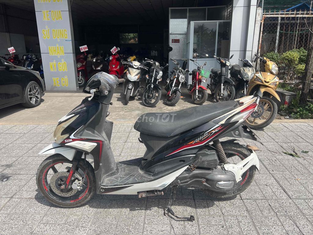 SYM Attila Đen trắng. Mua bán Xe máy tại Quận Ninh Kiều Cần Thơ được đăng bởi đầy cửa hàng cầu hưng lợi nk cần thơ hình 1