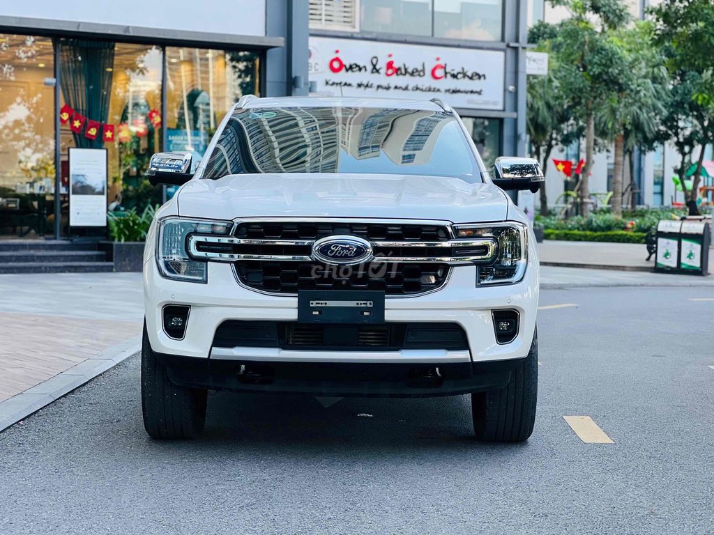 Ford Everest 2023 Titanium 2.0L 4x2 AT - 40000 km. Mua bán Ô tô tại Huyện Đan Phượng Hà Nội được đăng bởi Huy Trungg hình 1