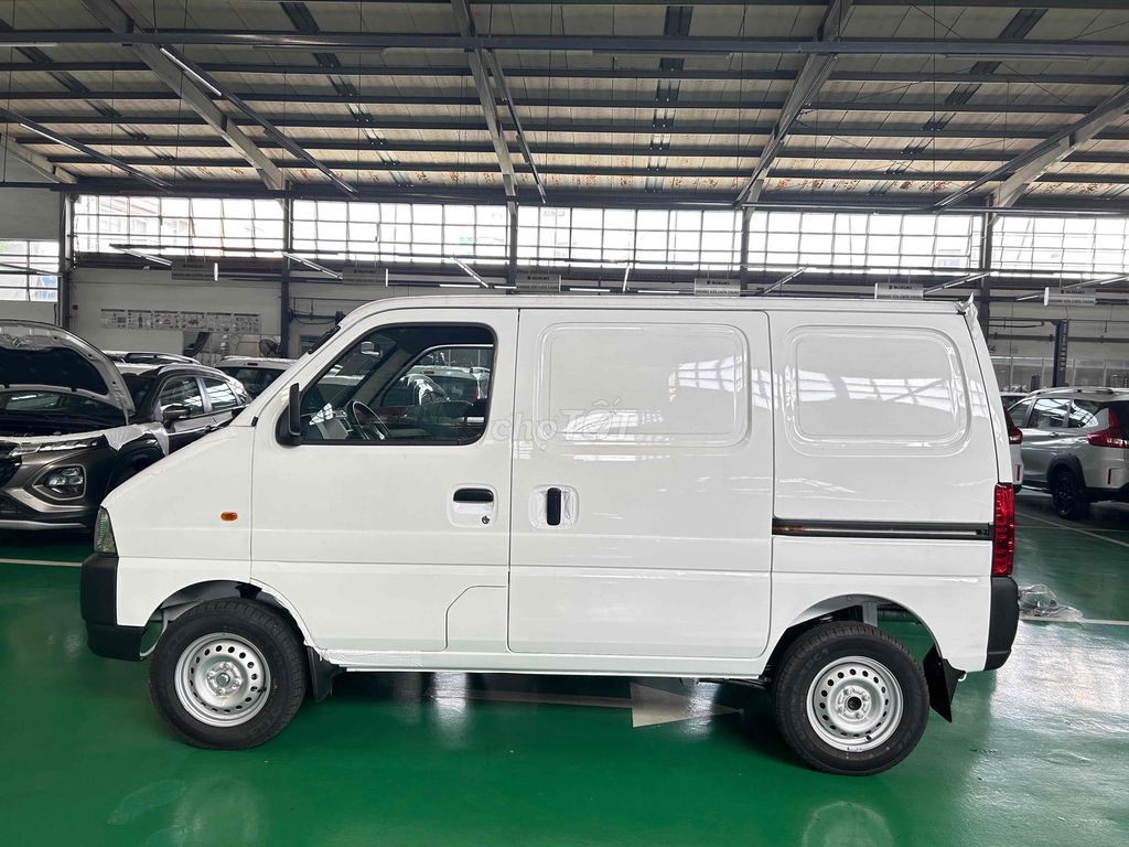 Suzuki Eeco 2026 photo 2
