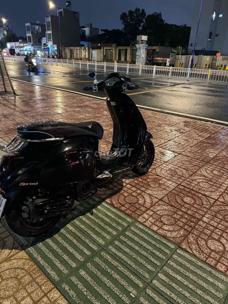 vespa 2022 đen cần bán hay giao lưu TFT