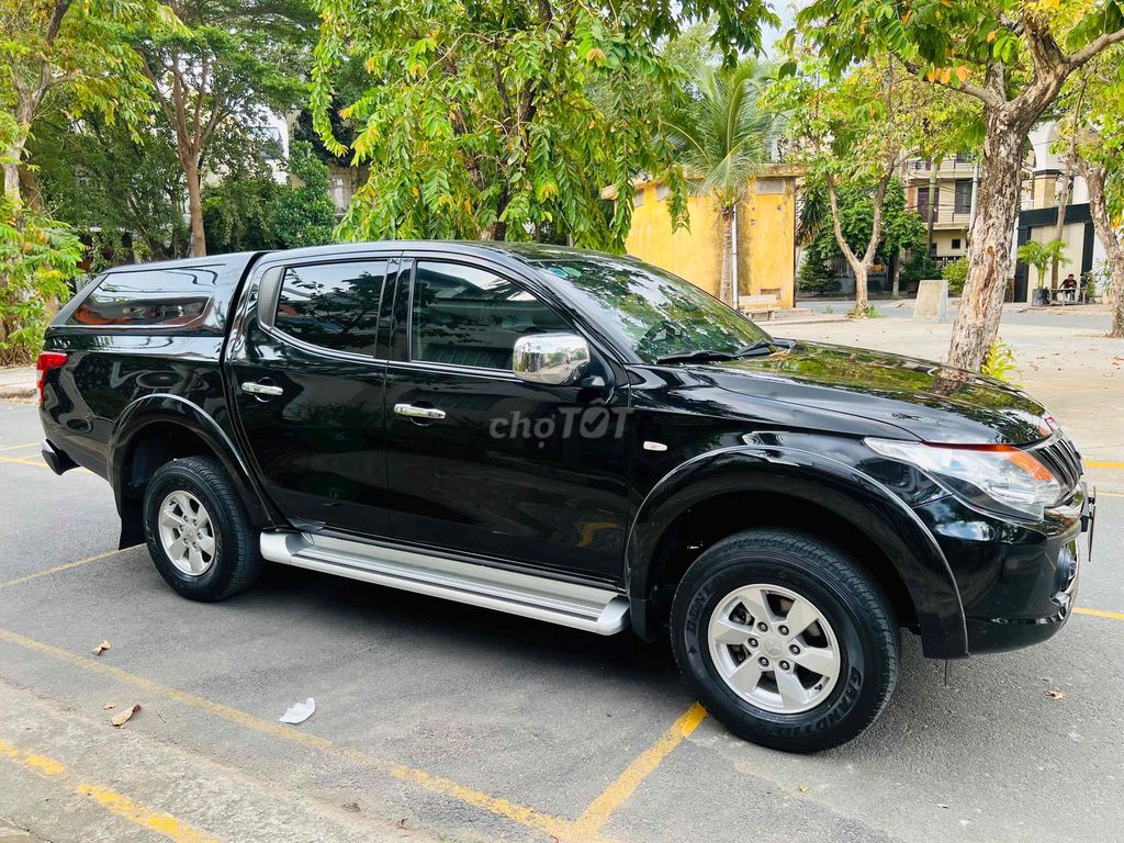 Mitsubishi Triton 2019 4x2 MT cực đẹp - 92000 km. Mua bán Ô tô tại Quận 12 Tp Hồ Chí Minh được đăng bởi Phạm Hoàng hình 4