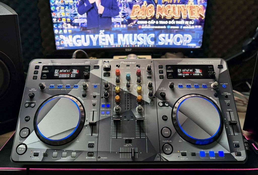 Bàn DJ Pioneer XDJ-R1 Xám. Mua bán Nhạc cụ tại Thành phố Biên Hòa Đồng Nai được đăng bởi Lạc Huy hình 1