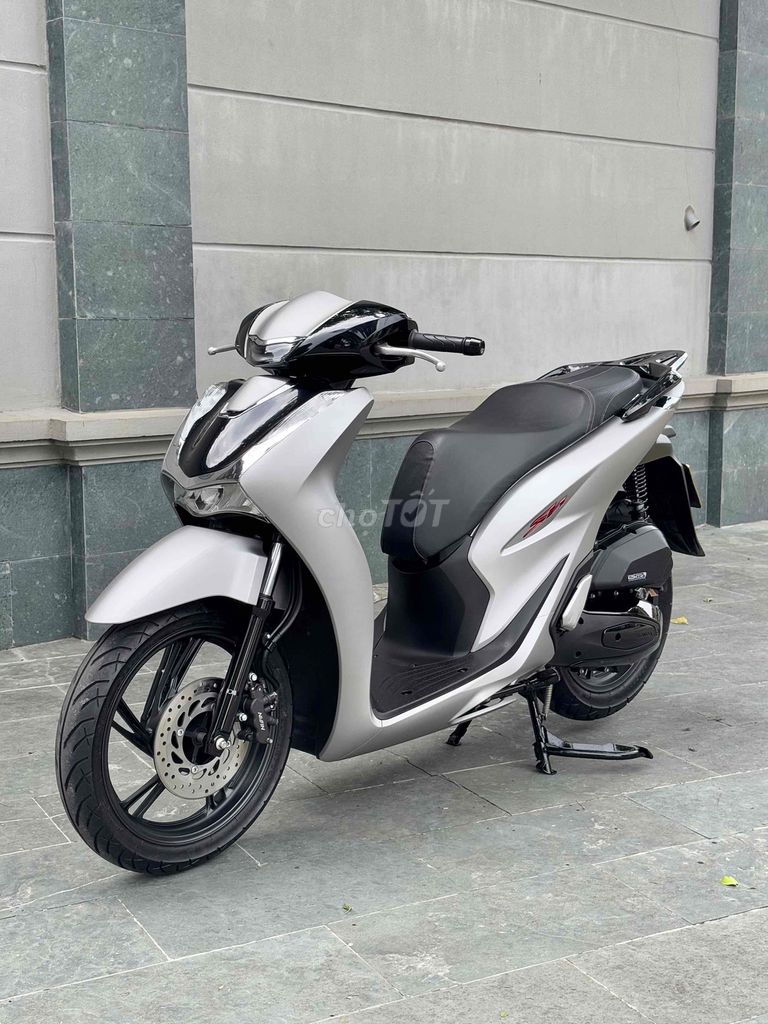 SH 150 CBS 2020 MIX XÁM TITAN MÁY ZIN CHÍNH CHỦ. Mua bán Xe máy tại Thành phố Thủ Đức Tp Hồ Chí Minh được đăng bởi Khoa Đặng hình 5