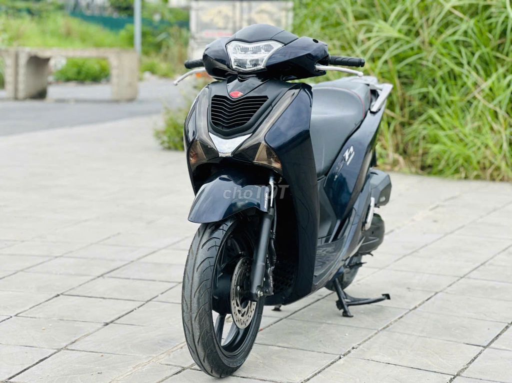 HONDA SH 125 NGUYÊN BẢN CHÍNH CHỦ 2018. Mua bán Xe máy tại Quận Nam Từ Liêm Hà Nội được đăng bởi BÌNH MINH hình 3