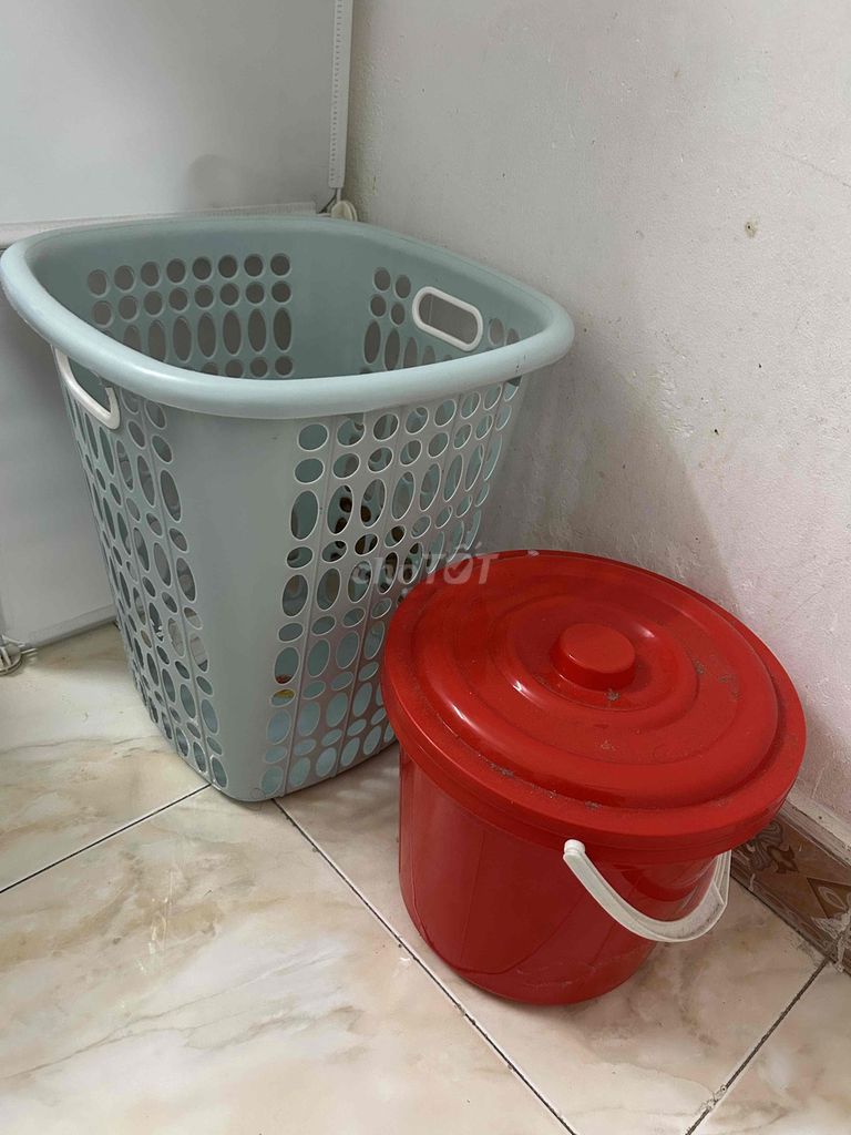 Giỏ đựng quần áo Nhựa Xanh nhạt. Mua bán Nội thất, đồ gia dụng khác tại Quận Cầu Giấy Hà Nội được đăng bởi Nguyễn Thu Hằng hình 1