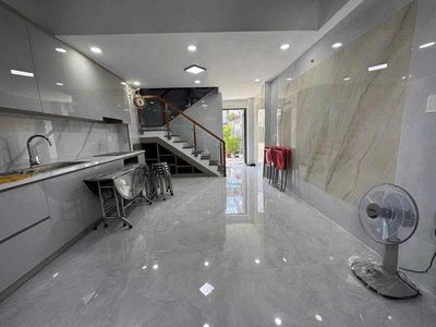 Rent · 3 bd · 36 м² · Quận Gò Vấp, ул. Đường Dương Quảng Hàm