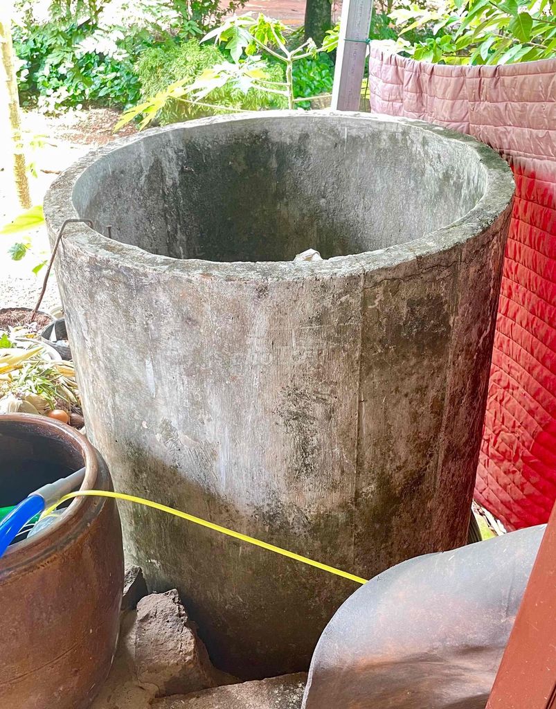 Bể nước bê tông 1 khối cũ. Mua bán Nội thất, đồ gia dụng khác tại Huyện Vĩnh Cửu Đồng Nai được đăng bởi Duyên hình 1