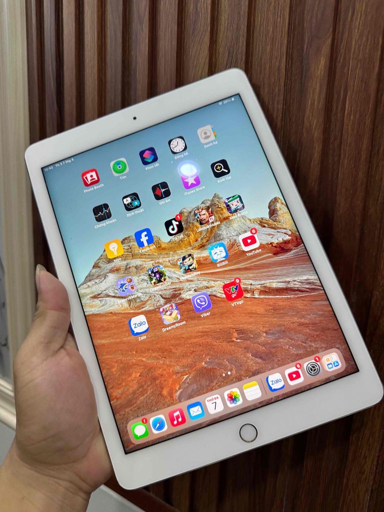 Apple iPad Air 2 4G 64GB Bạc. Mua bán Máy tính bảng tại Quận 6 Tp Hồ Chí Minh được đăng bởi Thiên Long hình 1