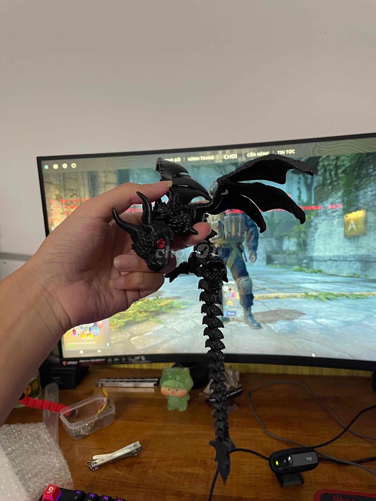 Mô hình Rồng mắt đỏ In 3D Đen. Mua bán Sở thích khác tại Quận Hải Châu Đà Nẵng được đăng bởi Huỳnh  hình 1