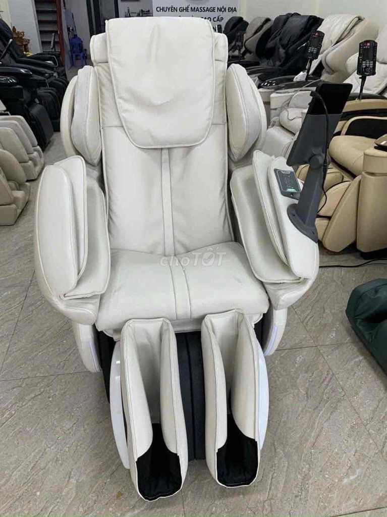 Ghế massage Inada LPN-9000 Trắng. Mua bán Bàn ghế tại Quận 3 Tp Hồ Chí Minh được đăng bởi Nguyễn Văn Thành hình 1