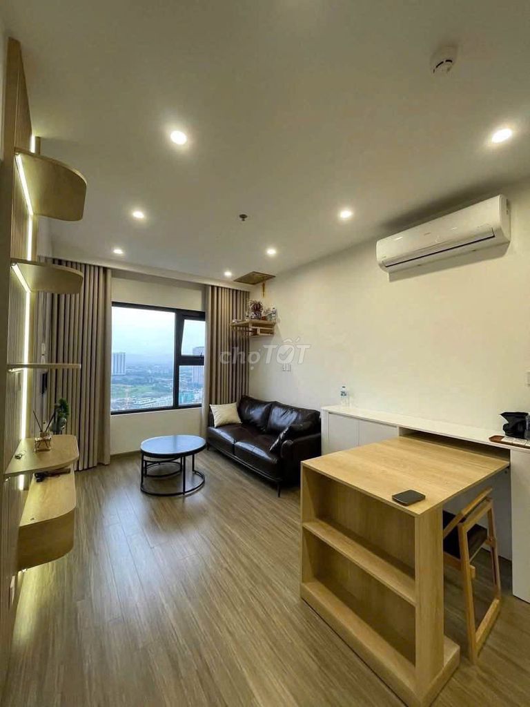 Bán căn hộ 2PN Vinhomes Smart City 62m2 giá 4.2 tỷ