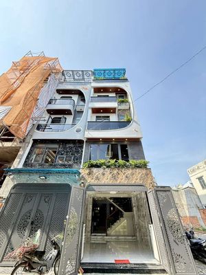 Townhouse 53 m² · 4 bed · Đường Đông Hưng Thuận 2