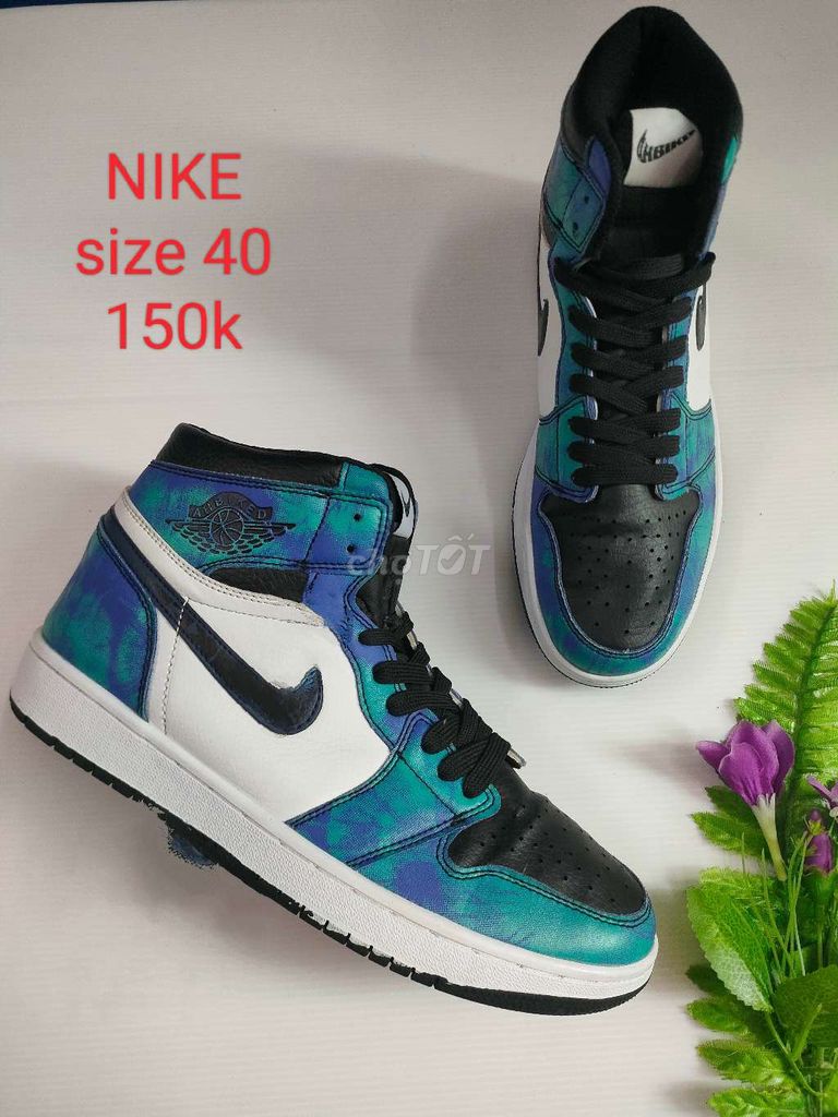 Nike cổ cao sz 40 siêu mới 99% có ship cod