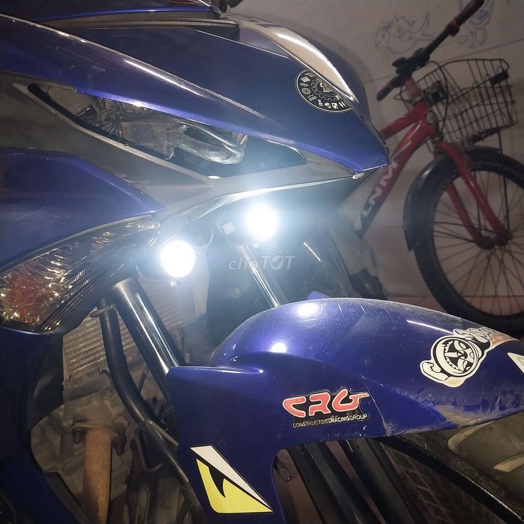 Xe ít đi cần bán. Mua bán Xe máy tại Quận Cầu Giấy Hà Nội được đăng bởi Hoàng hình 7