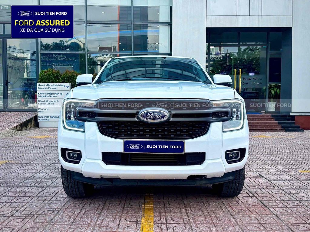 Ford Ranger XLS 4x2 AT 2026 Белый 12 000 км