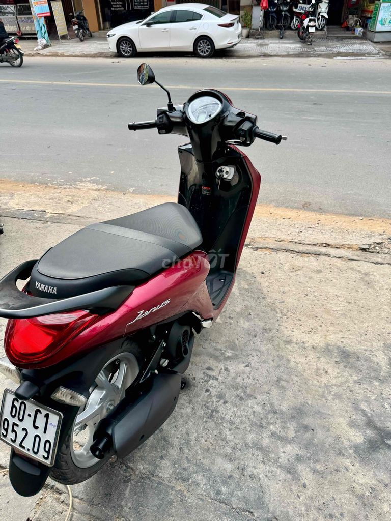 ✳️✳️ Janus đỏ đen đký T12/2017 xe đẹp chính chủ. Mua bán Xe máy tại Thành phố Biên Hòa Đồng Nai được đăng bởi XE MÁY CŨ THÀNH MỸ  hình 5