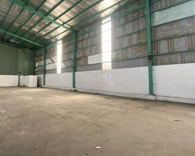 Kho Phạm Hữu Lầu 600m2 có sẵn pccc tự động đường cont tận cửa