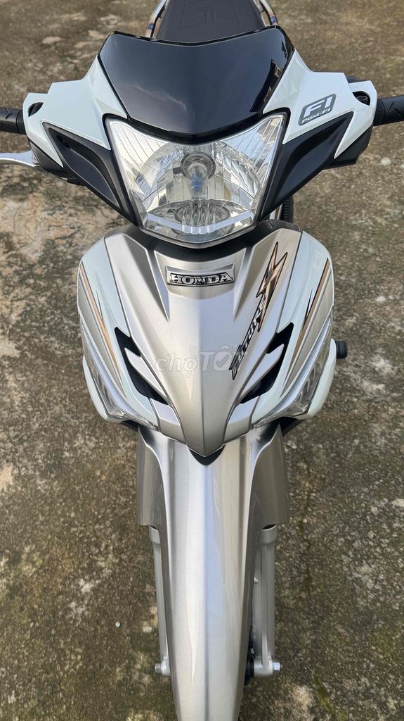 Cần Bán Futrue X xăng cơ dọn nhẹ nhàng. Mua bán Xe máy tại Thành phố Đà Lạt Lâm Đồng được đăng bởi Nguyen Huy hình 6