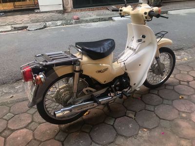 Cub 50cc 2020 màu kem biển Hà Nội. Mua bán Xe máy tại Quận Ba Đình Hà Nội được đăng bởi Ngân hình 1