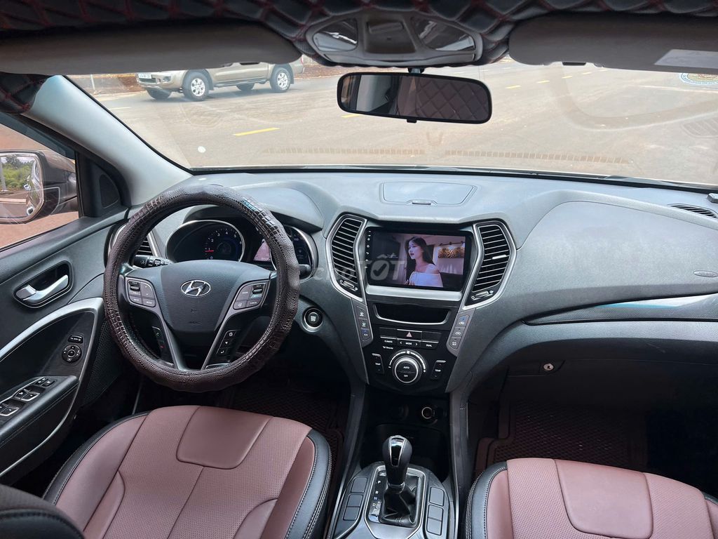 Hyundai Santa Fe 2015 AT 1 cầu - 475tr. Mua bán Ô tô tại Thành phố Buôn Ma Thuột Đắk Lắk được đăng bởi Chợ Xe Cỏ Đăk Lăk hình 13