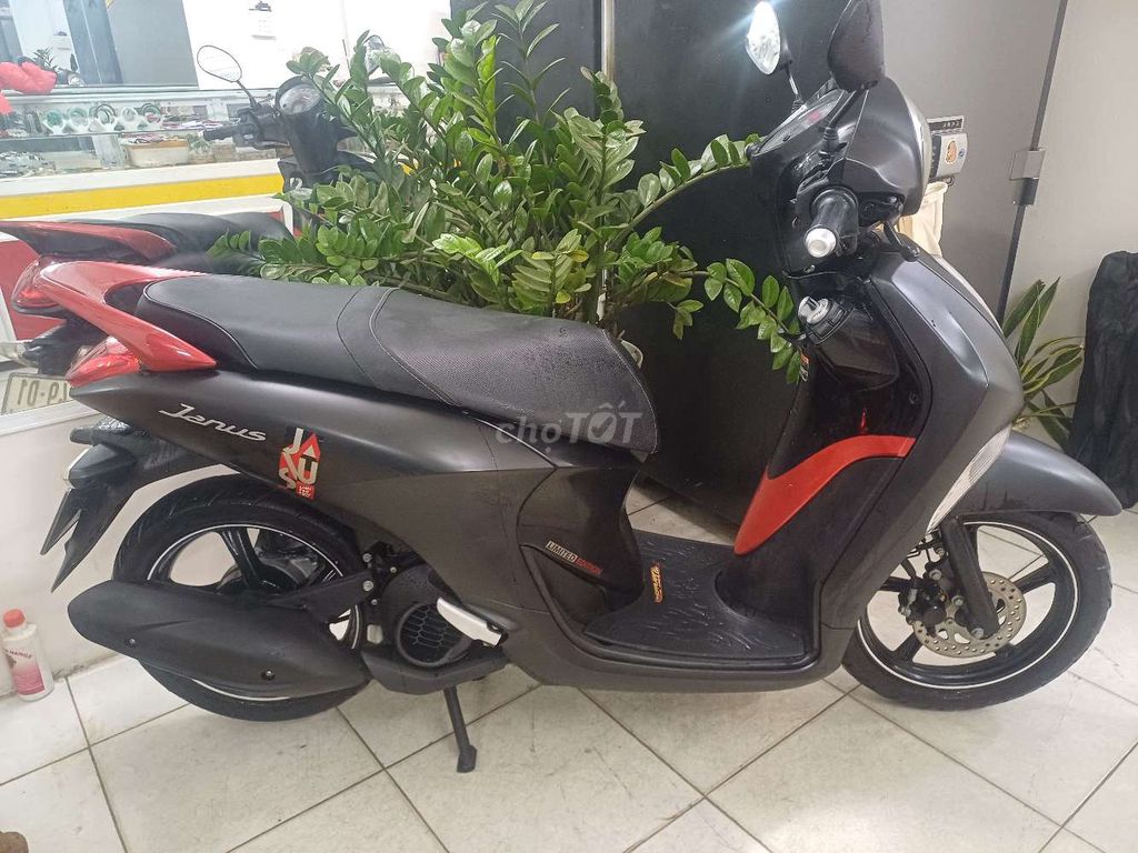 Yamaha Janus Đen khóa thông minh zin chất. Mua bán Xe máy tại Huyện Di Linh Lâm Đồng được đăng bởi xe  khánh ngọc và uy vũ hình 2