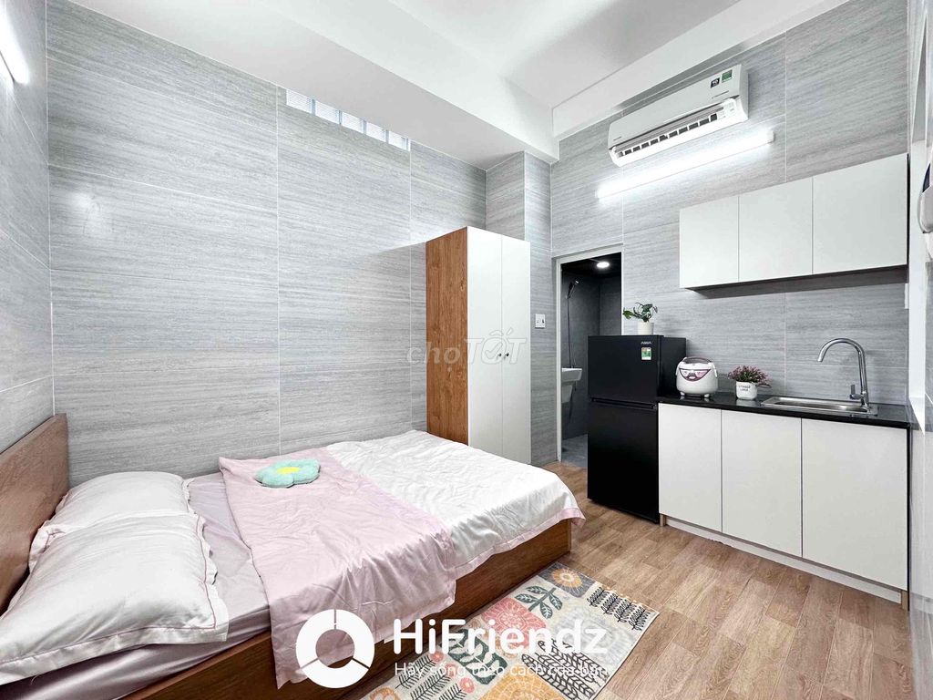 Cho Thuê Căn Hộ Dịch Vụ Mới 100% - Full Nội Thất Ngay Lê Văn Quới