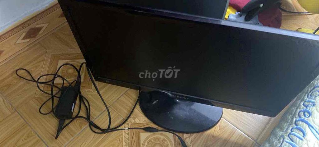 Màn hình Samsung lỗi sọc ngang Hỏng. Mua bán Phụ kiện (Màn hình, Chuột...) tại Quận Hải An Hải Phòng được đăng bởi Nguyễn Quang Minh hình 1
