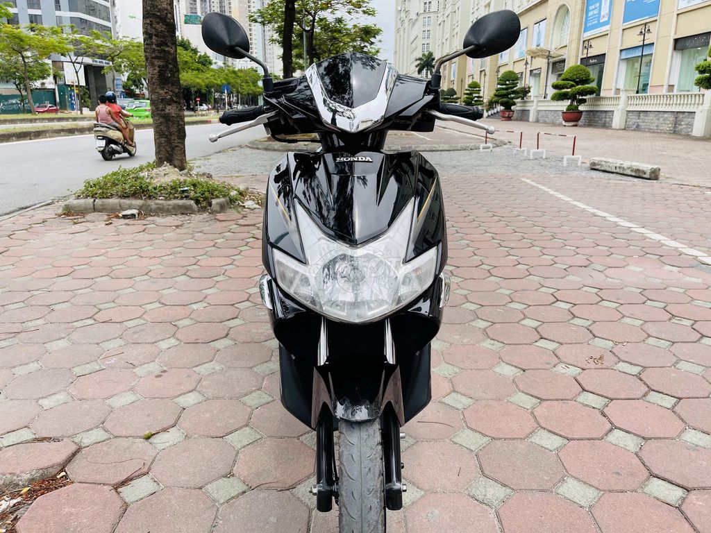 HONDA AIR BLADE 110 MÀU ĐEN BIỂN HÀ NỘI