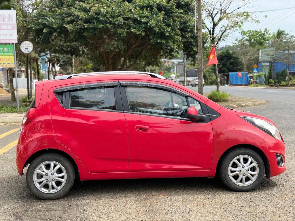 Chevrolet Spark LT 2013 Đỏ 12000 km. Mua bán Ô tô tại Thành phố Dĩ An Bình Dương được đăng bởi tran van Huy hình 8