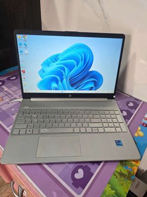 HP 15s-fq5147TU i7-1255U/8G/512G/15.6" FHD vỏ nhỡ