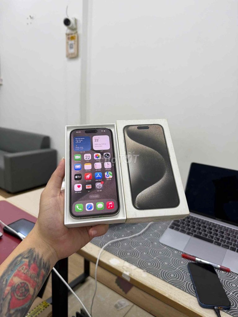 iPhone 15 Pro QTE 128GB Titan Chất Zin Áp Đẹp Keng. Mua bán Điện thoại tại Quận Cầu Giấy Hà Nội được đăng bởi Trung Kiên Trả Góp Bao Nợ Xấu hình 1