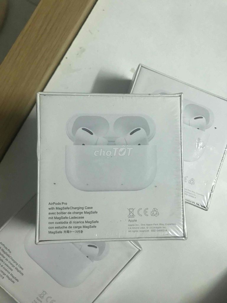 Tai nghe Apple AirPods Pro sale 399k mua 3 thì 1tr. Mua bán Tivi, Âm thanh tại Huyện Hóc Môn Tp Hồ Chí Minh được đăng bởi Lâm Gia Bảo hình 1