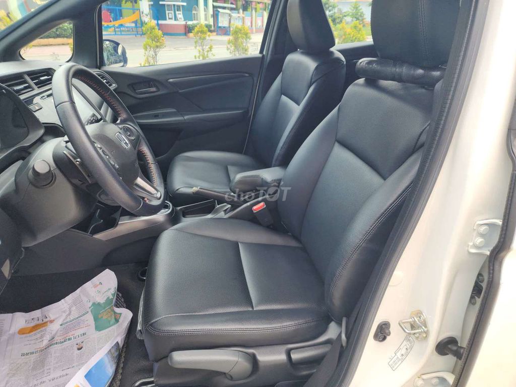 💚💚 Honda Jazz 2018 RS - 39000 km rất đẹp. Mua bán Ô tô tại Thành phố Thủ Đức Tp Hồ Chí Minh được đăng bởi BÌNH VÌNH PHÚ CHUYÊN XE LƯỚT BAO TEST HÃNG  hình 7