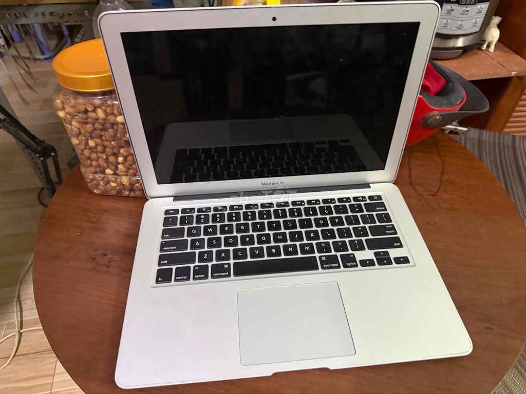 MacBook Air 13 inch 2014 - Core i5/RAM 4GB/SSD 128. Mua bán Laptop tại Quận Phú Nhuận Tp Hồ Chí Minh được đăng bởi Hoàng Nam hình 1