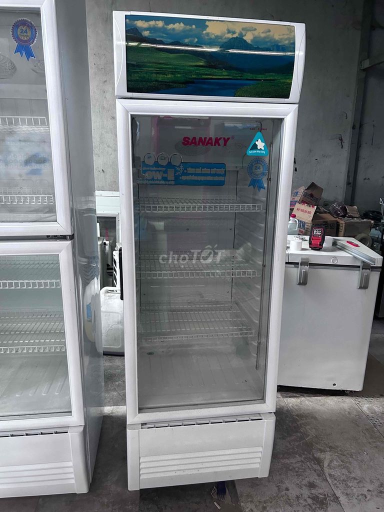 Tủ mát Sanaky Trắng Lớn. Mua bán Tủ lạnh tại Thành phố Thủ Đức Tp Hồ Chí Minh được đăng bởi Điện Lạnh Xuân Hiệp hình 1