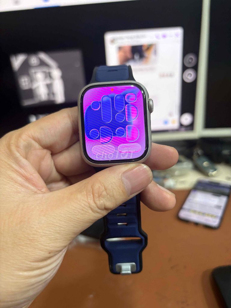 Apple Watch Series 7 45mm Trắng pin 100% 98%. Mua bán Thiết bị đeo thông minh tại Quận Lê Chân Hải Phòng được đăng bởi hoang anh hình 1