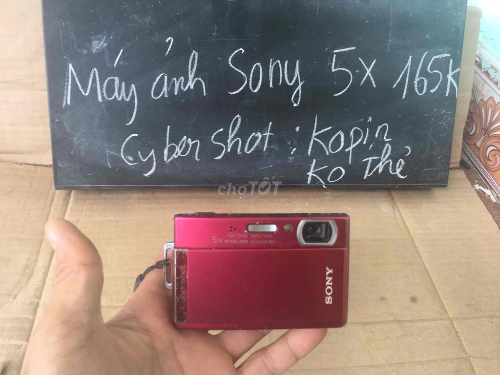 Máy ảnh Sony Cyber-shot Đỏ. Mua bán Máy ảnh, Máy quay tại Thị xã Duy Tiên Hà Nam được đăng bởi hinh dieu linh hình 1