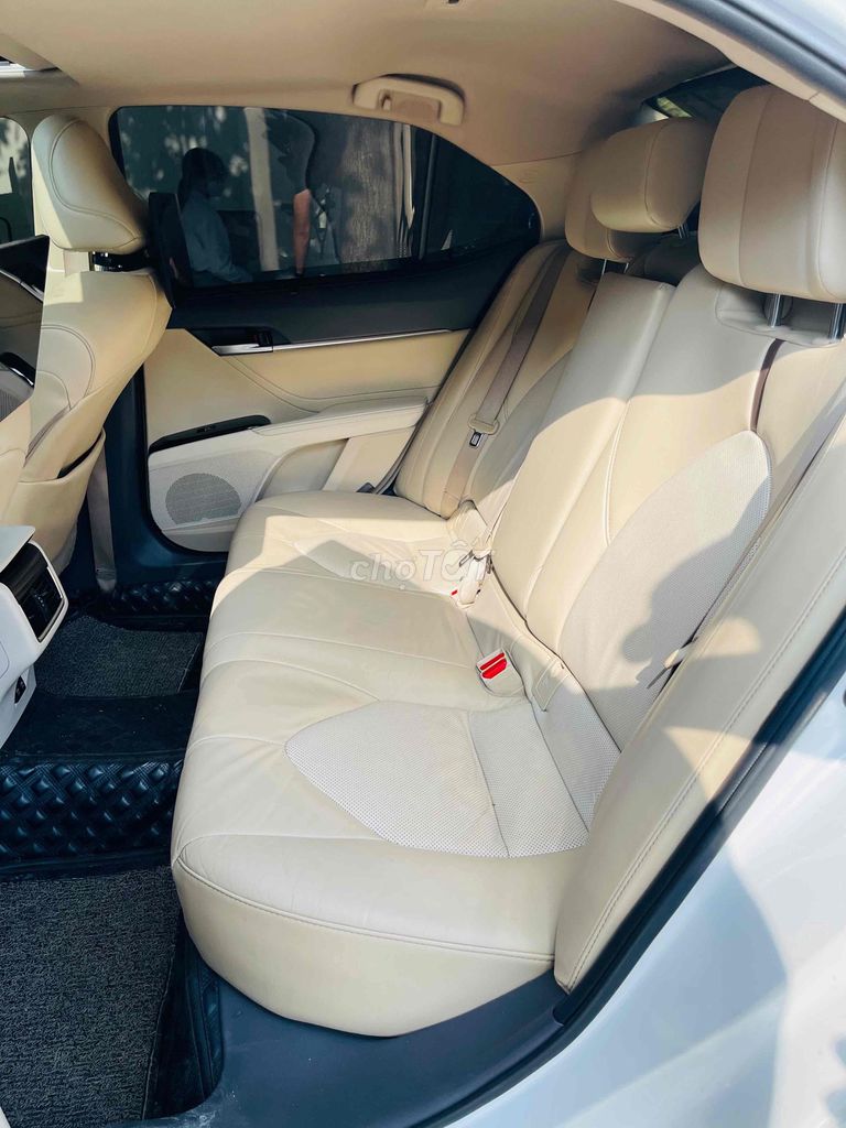 Toyota Camry 2020 2.5G - 80000 km. Mua bán Ô tô tại Huyện Bình Chánh Tp Hồ Chí Minh được đăng bởi Bi Auto hình 8