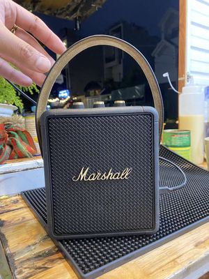 Marshall stockwell 2 chính hãng nghe hay ,pin trâu