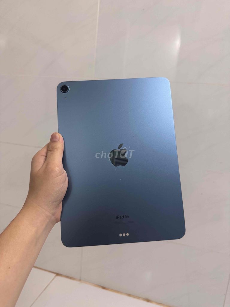 Mình cần bán Ipad Air 5 (M1). Mua bán Máy tính bảng tại Quận Tân Phú Tp Hồ Chí Minh được đăng bởi Phúc Hải hình 1