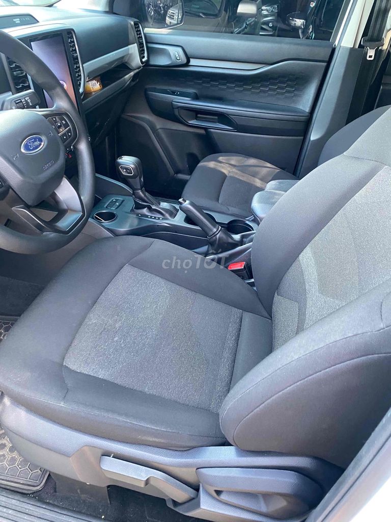 Ford Ranger 2024 XLS 2.0 4X2 AT - 34000 km. Mua bán Ô tô tại Huyện Hóc Môn Tp Hồ Chí Minh được đăng bởi Hoàng Danh  hình 9