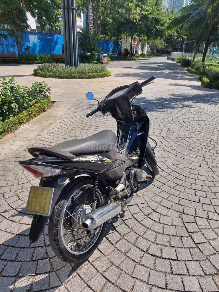 Bán xe Wave RSX mầu đen chính chủ. Mua bán Xe máy tại Quận Hoàng Mai Hà Nội được đăng bởi Phan Lan Phương hình 7