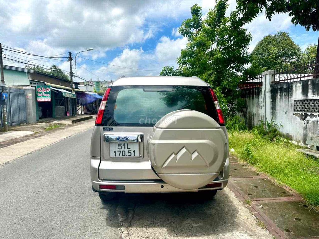 Ford Everest 2010 2.6L 4x4 MT - 90000 km. Mua bán Ô tô tại Huyện Củ Chi Tp Hồ Chí Minh được đăng bởi anh Hiep hình 3