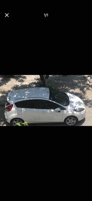 Ford Fiesta 2011 Trắng