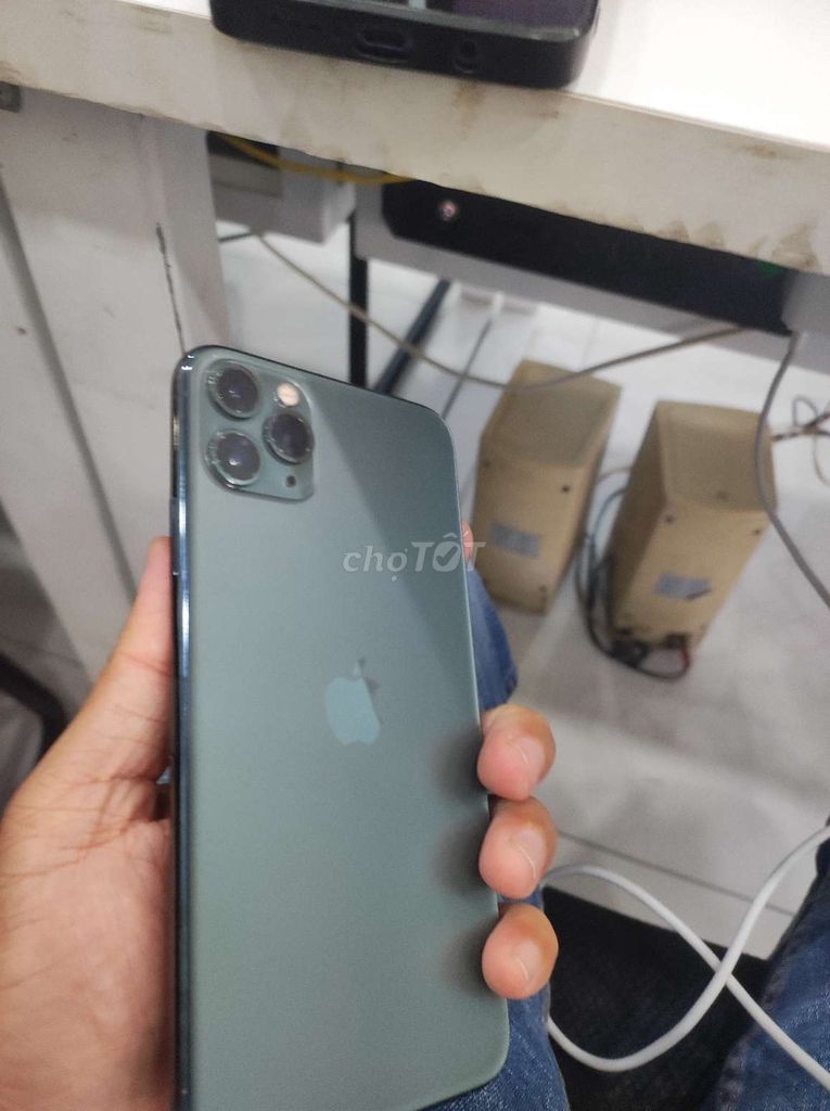 Apple iPhone 11 Pro Max 64GB Xám Hỏng. Mua bán Điện thoại tại Quận Gò Vấp Tp Hồ Chí Minh được đăng bởi Phan Luân hình 1