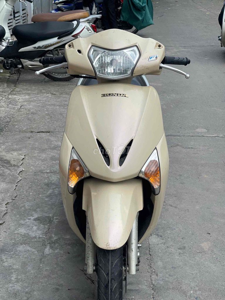 HONDA LEAD 2012 chạy êm. Mua bán Xe máy tại Quận Nam Từ Liêm Hà Nội được đăng bởi Minh Minh hình 1